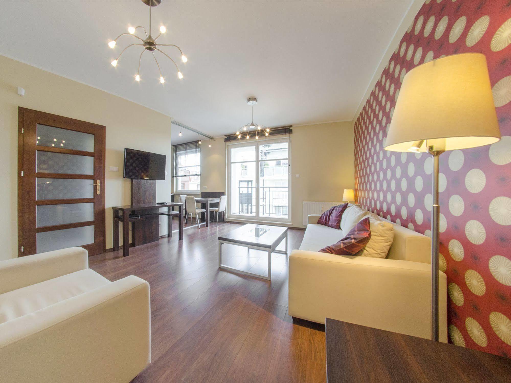 Dom & House - Apartments Parkur โซพอต ภายนอก รูปภาพ
